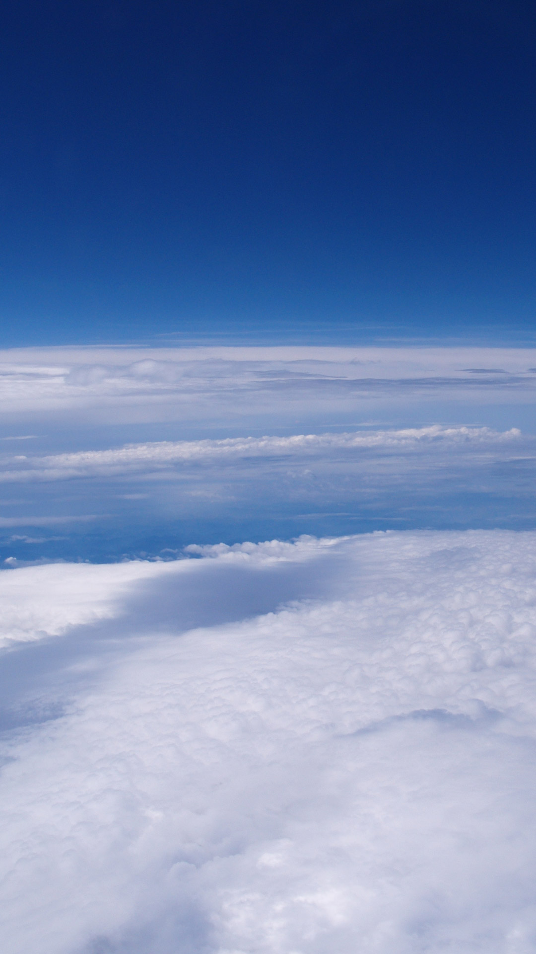 空の写真 高解像度 高画質の無料壁紙 高度一万ﾒｰﾄﾙ 上空の景色