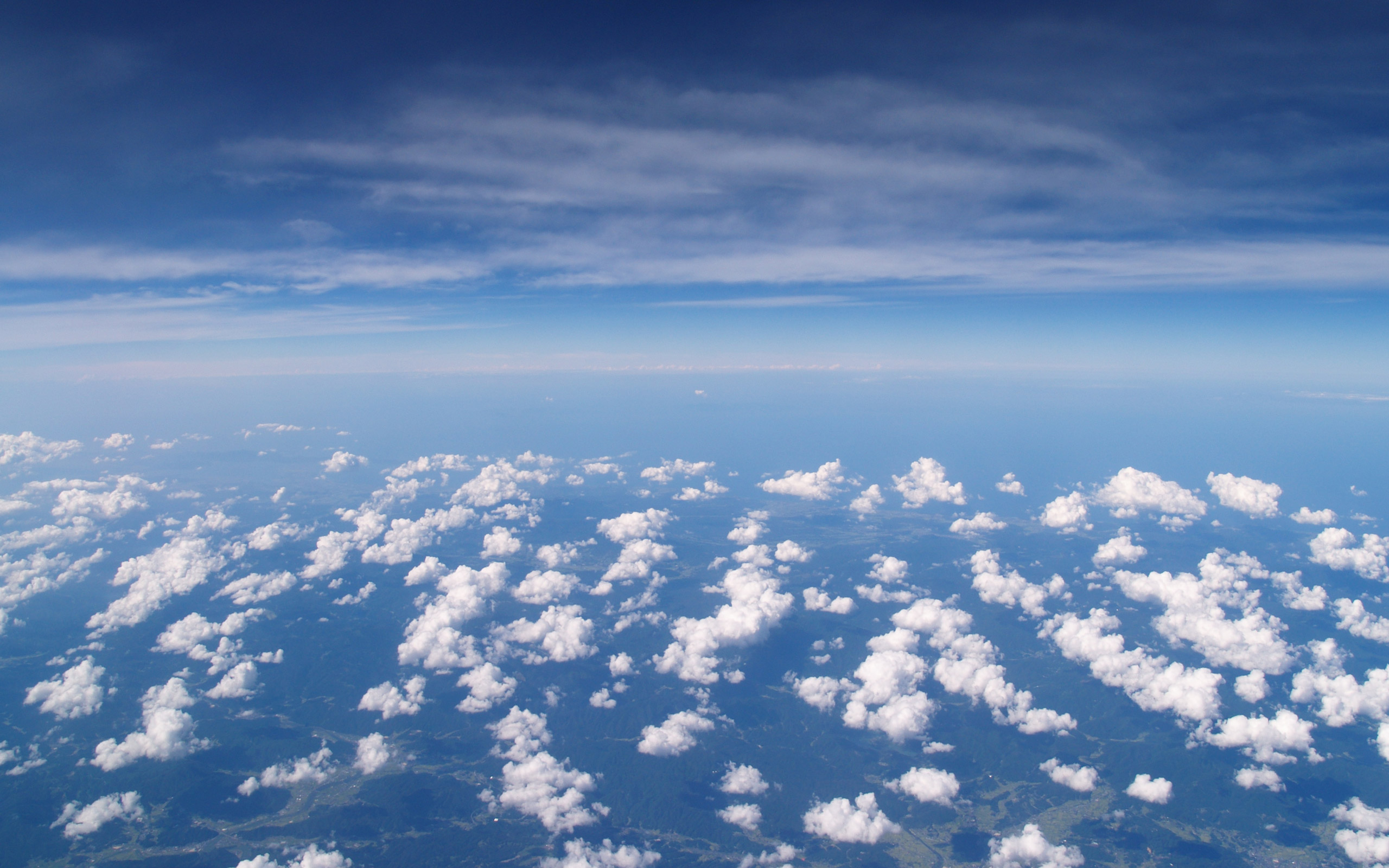 空の写真 高解像度 高画質の無料壁紙 高度一万ﾒｰﾄﾙ 上空の景色